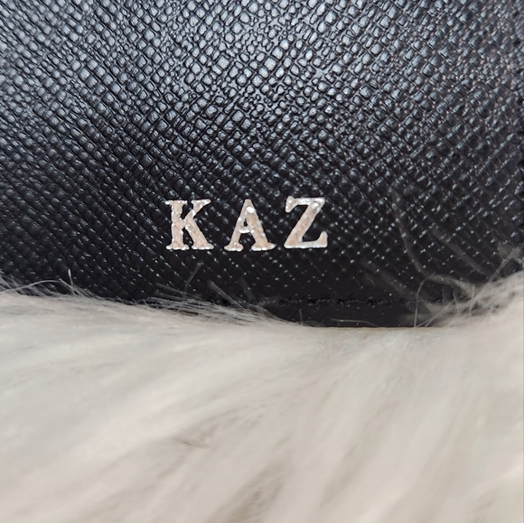 Authentic Louis vuitton graphite key ring holder - Picture 8 of 13